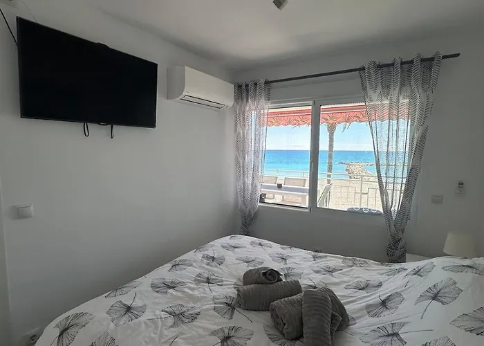 Altea Beach Apartment דירה
